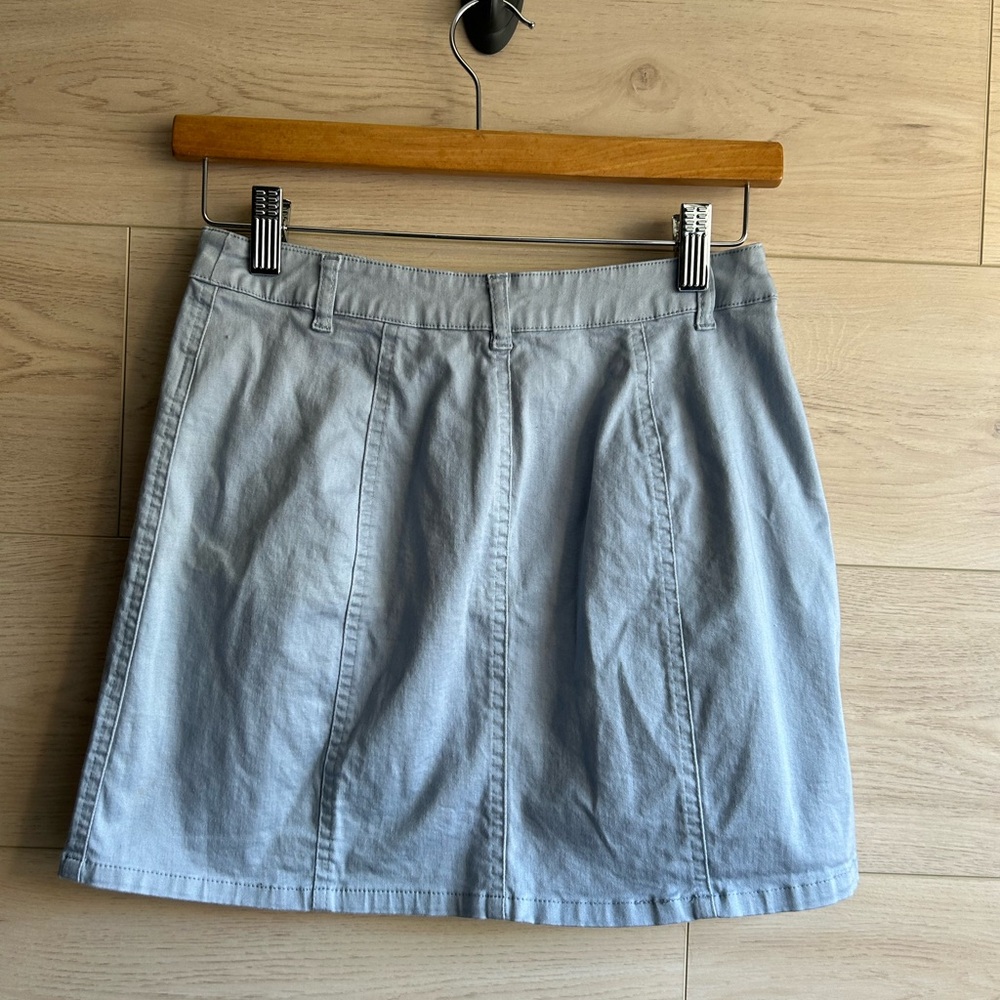 Forever 21 Buttoned Denim Skirt - Picture 6 of 6